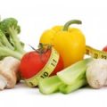 How to Lose Weight: Best Foods & Common Food Myths